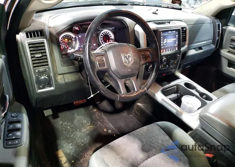 2020 Ram 1500 Classic Slt z USA, uszkodzony, nr VIN 1C6RR6TT3LS133406